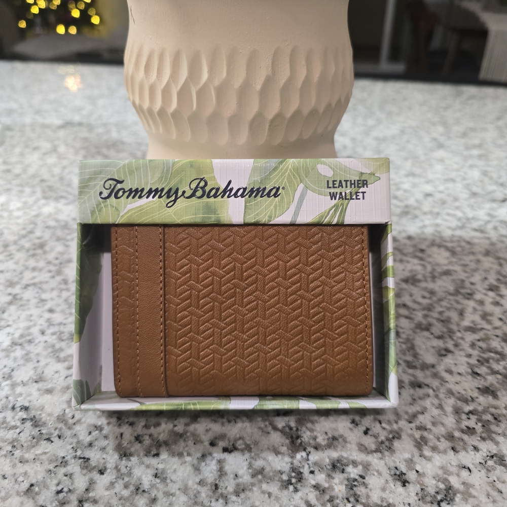 Tommy Bahama Brown Leather Wallet